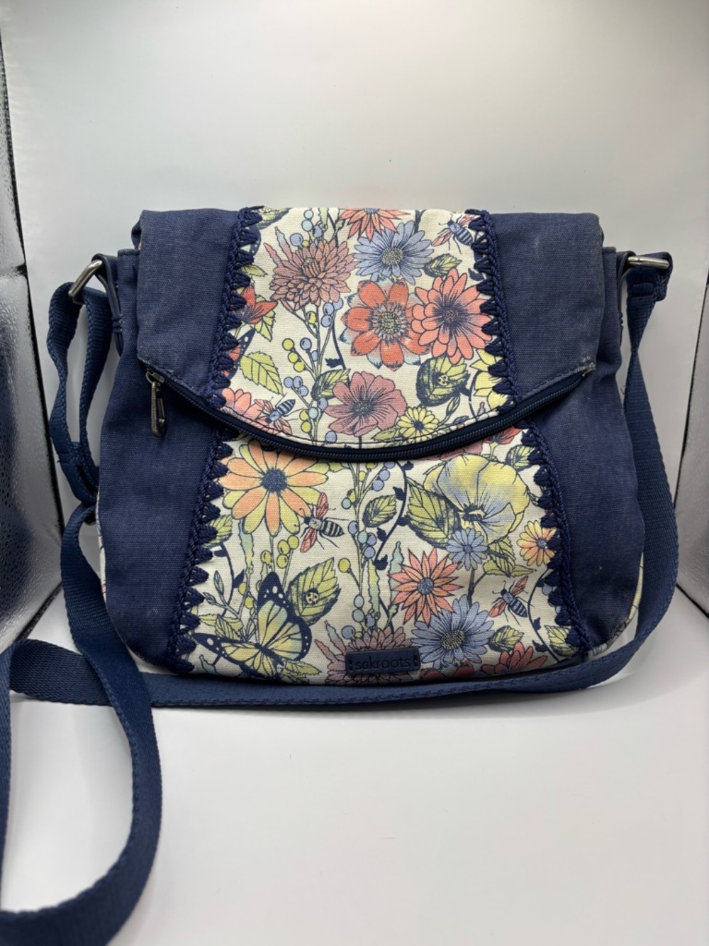 Sakroots Artist Circle Foldover Crossbody